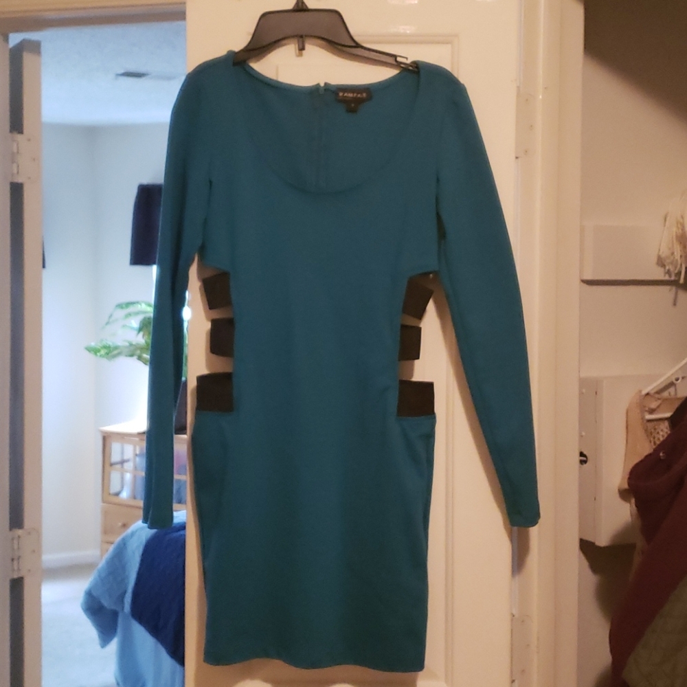 Ladies/juniors sexy dress